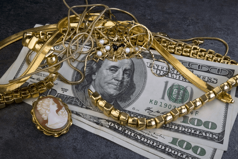 Sell gold necklaces and chains in Houston for instant cash